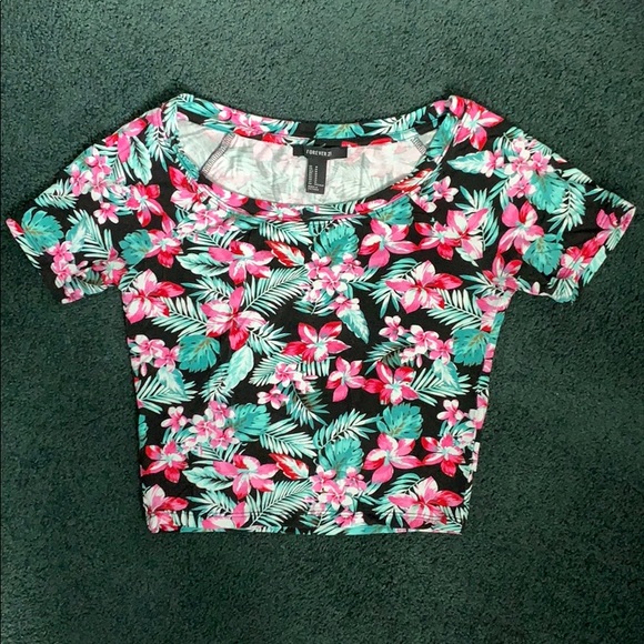 Forever 21 Tops - Tropical Crop Top